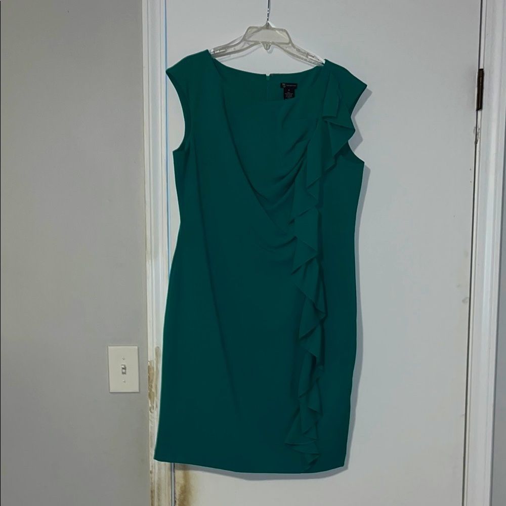New Directions 14 Green Ruffle Sheath Midi Dress
